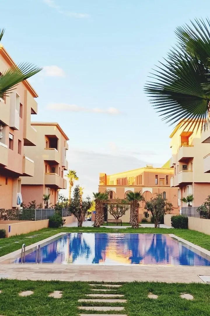 Location Appartement Duplex De Luxe Avec Jardin Privatif, Dans Residence Avec Piscines Marrakesh Morocco