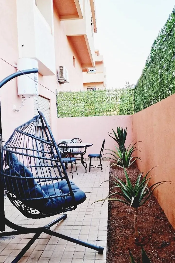 Location Appartement Duplex De Luxe Avec Jardin Privatif, Dans Residence Avec Piscines Marakéš 0*,  Maroko