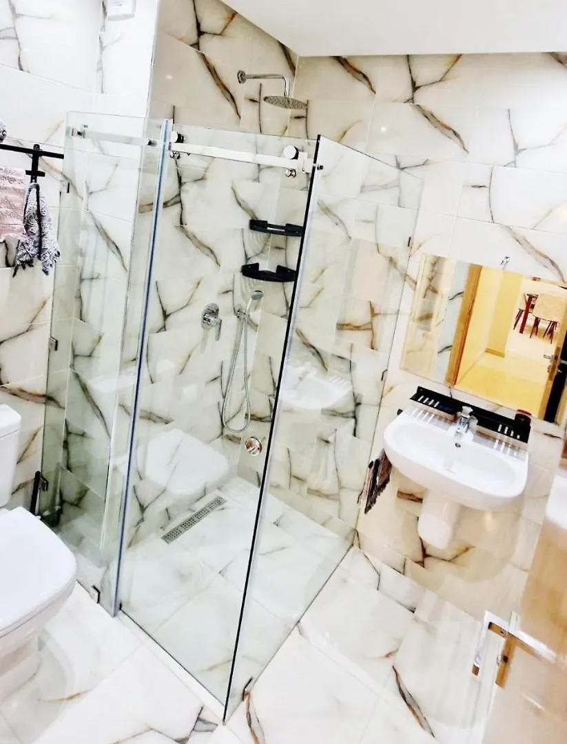 Location Appartement Duplex De Luxe Avec Jardin Privatif, Dans Residence Avec Piscines Marakéš 0*,